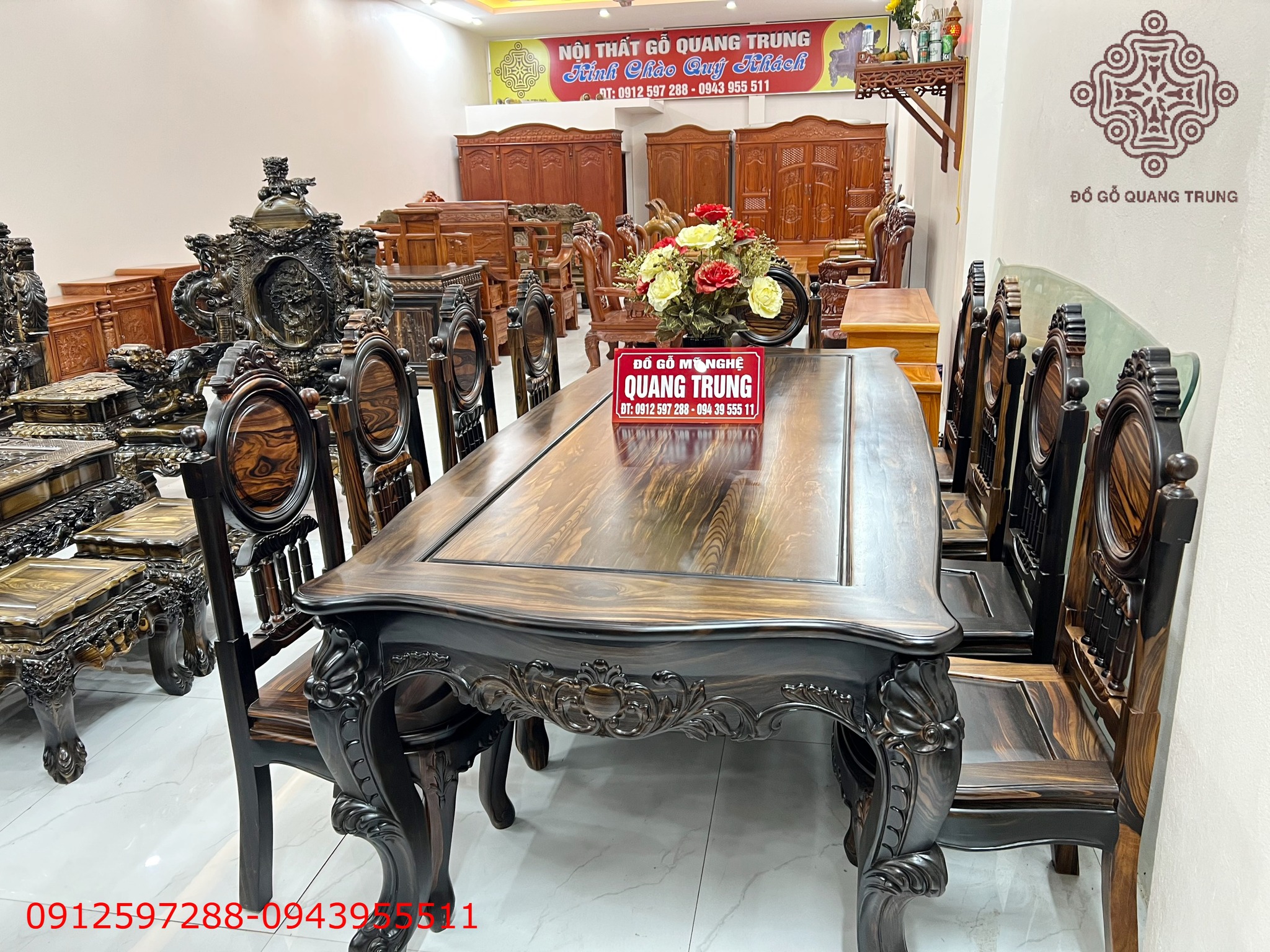 Bộ bàn ăn Louis dáng Pháp gỗ mun hoa Lào 10 ghế