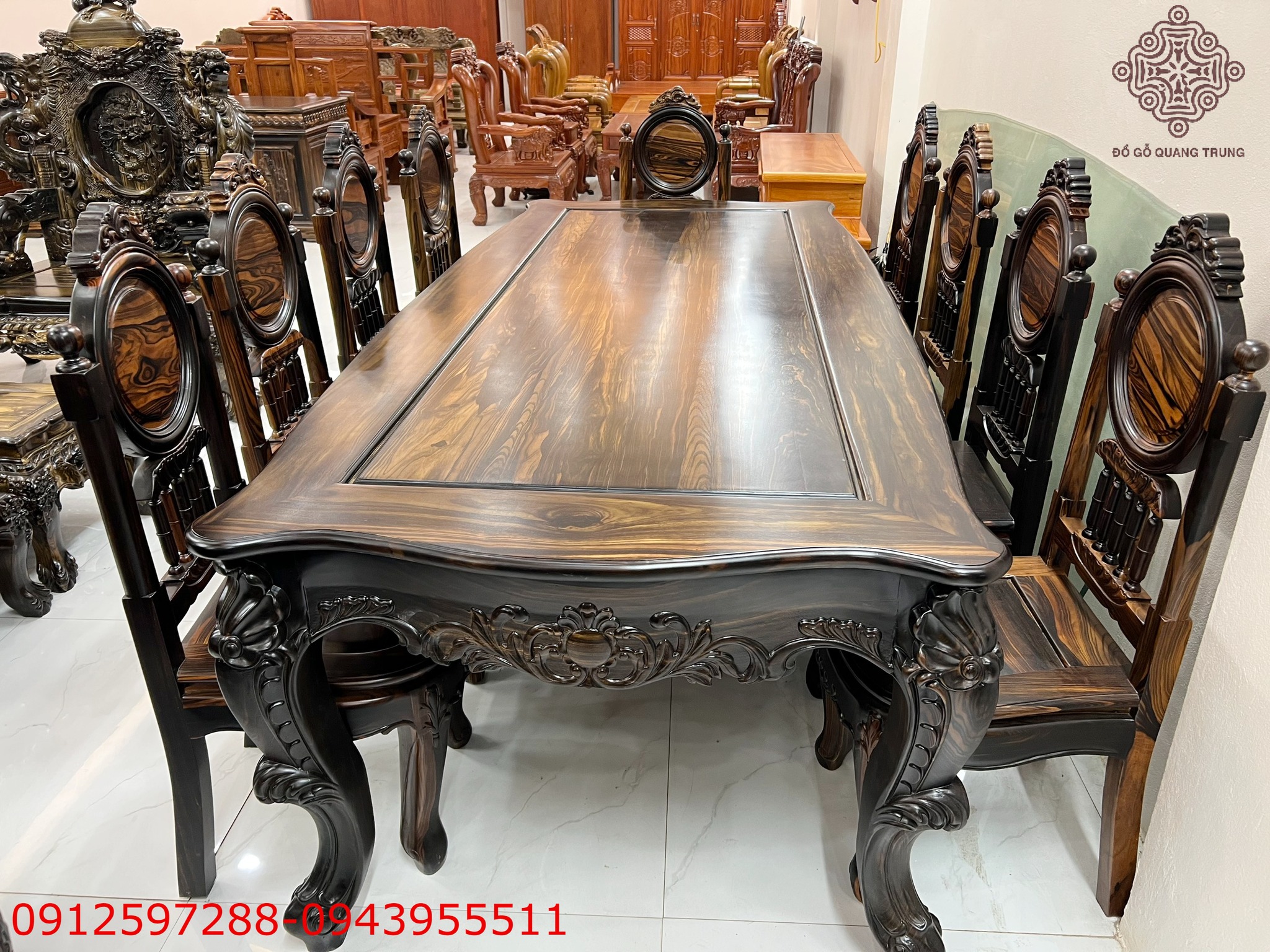 Bộ bàn ăn Louis dáng Pháp gỗ mun hoa Lào 10 ghế