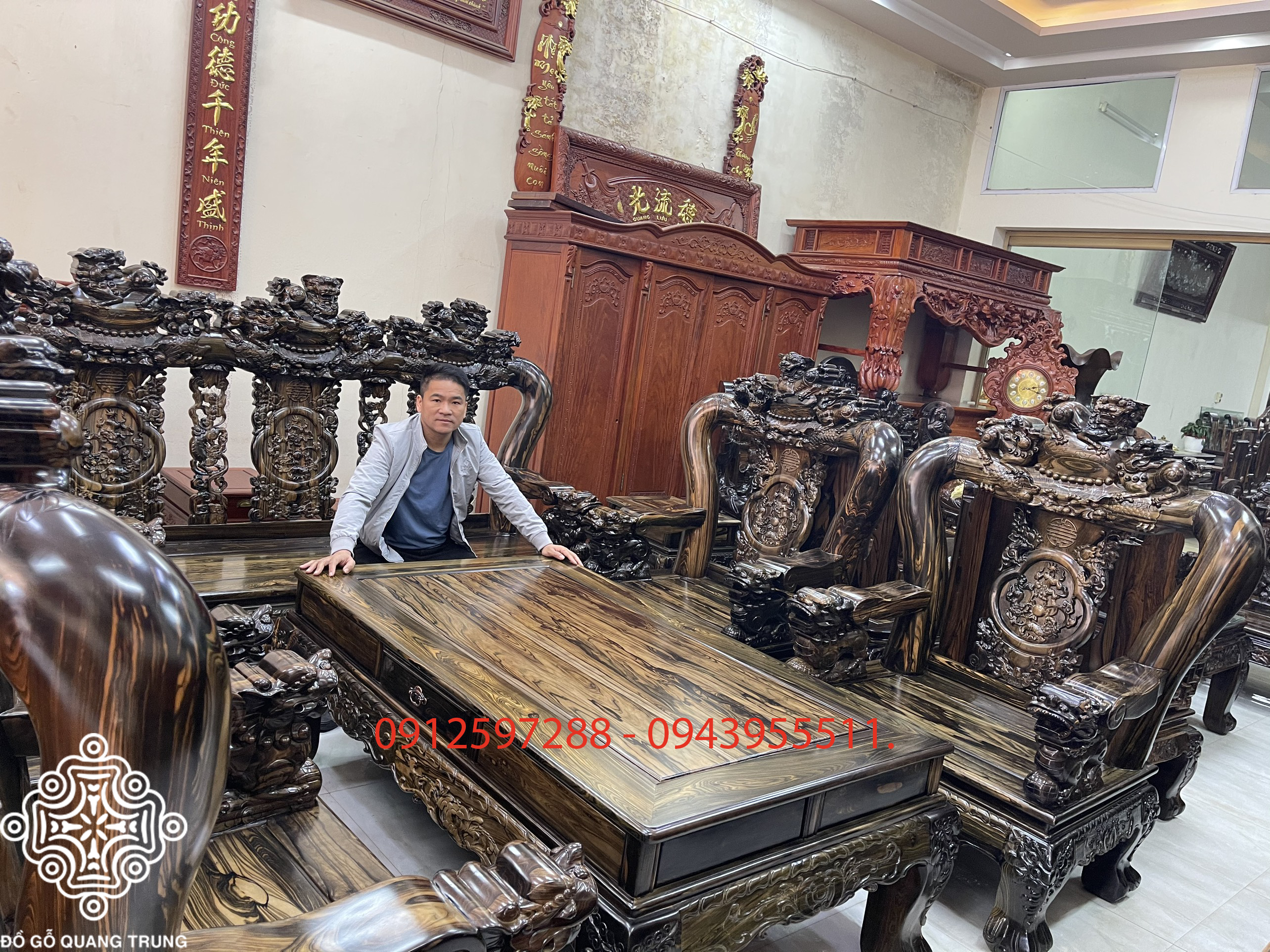 Bộ bàn ghế Quốc Nghê gỗ mun hoa lào cột 16, bộ 10 món