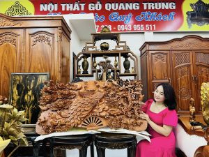 Tranh phu thê viên mãn gỗ hương đá